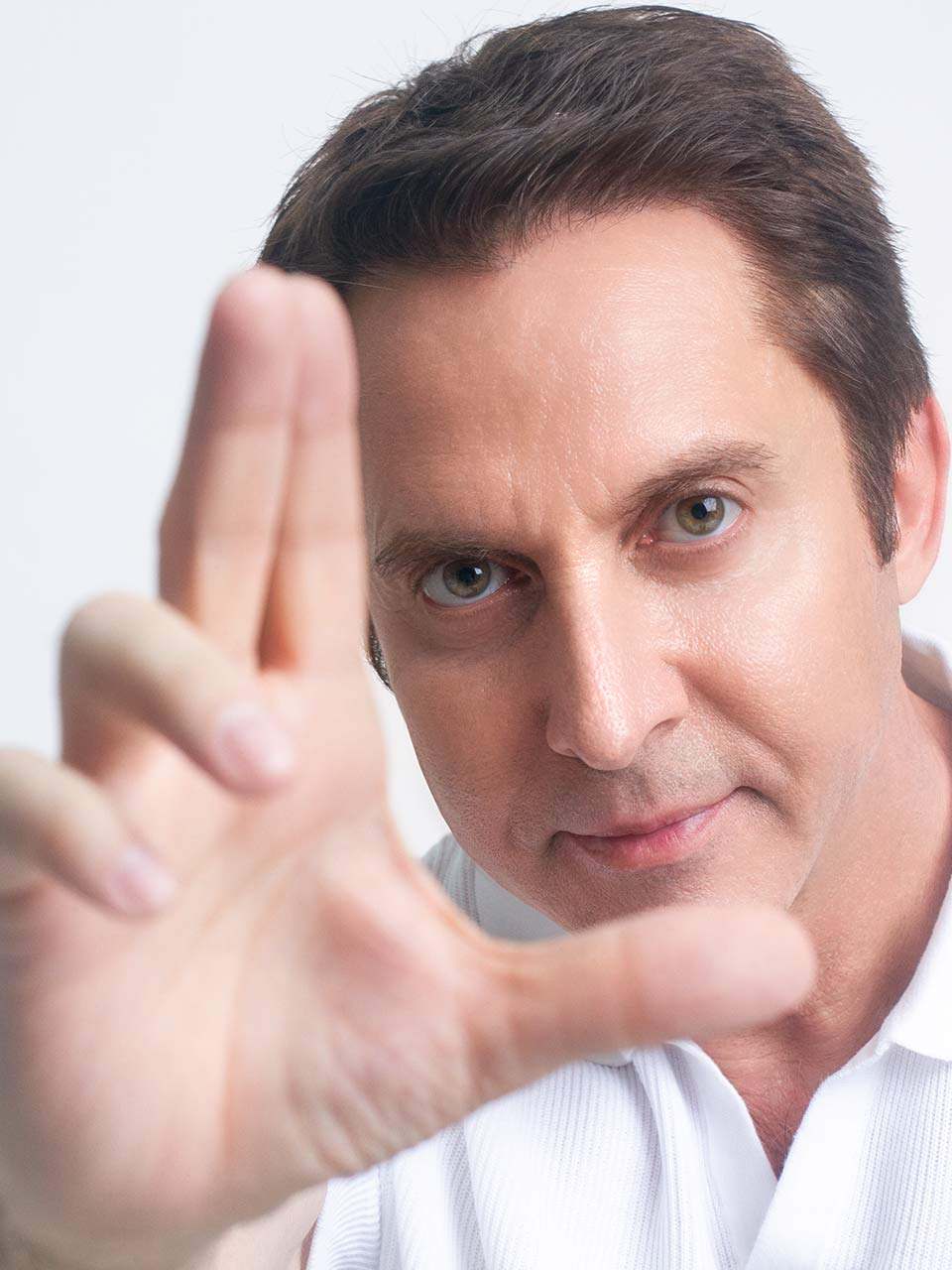 Más sobre Tony Kamo